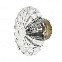 Nostalgic Warehouse 749993 - Nostalgic Warehouse Oval Fluted Crystal 1 3/4'' Cabinet Knob in Antique Brass